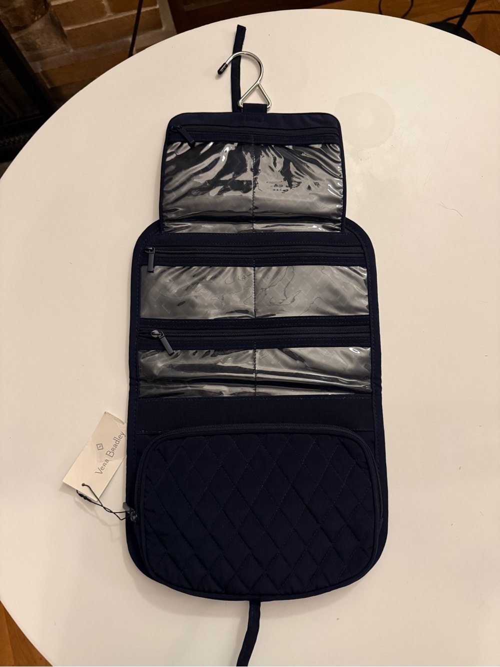 NWT Vera Bradley Hanging Travel Organizer Toiletry Bag - Picture 1 of 4